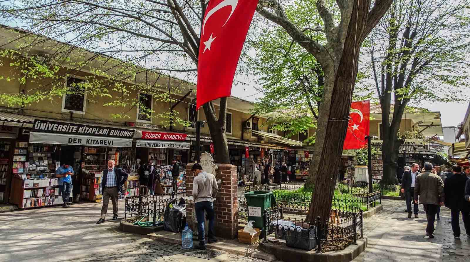The Old Book Market